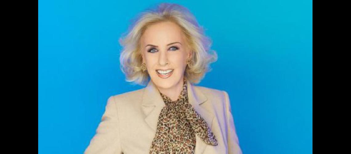 Mirtha celebra sus 50 antildeos en la TV