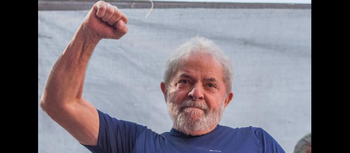 Brasil- lanzan la candidatura de Lula
