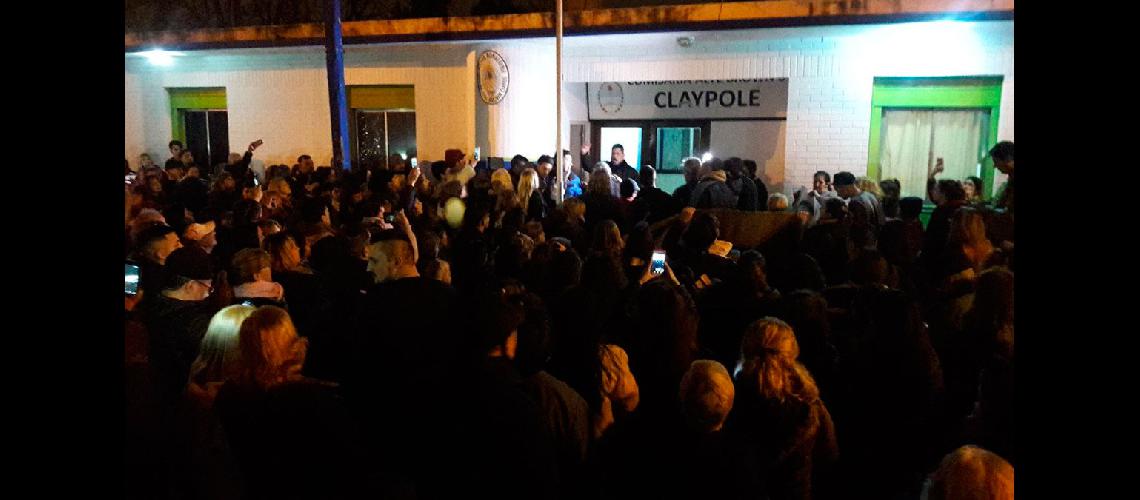 En un robo apuntildealaron a dos empleadas en Claypole