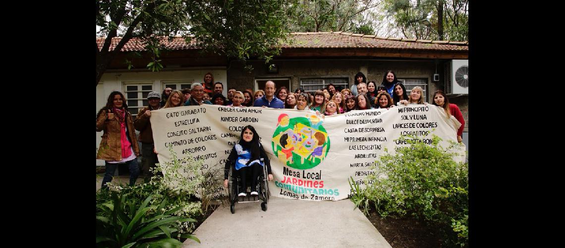 Martiacuten respaldoacute el trabajo de los jardines comunitarios de Lomas