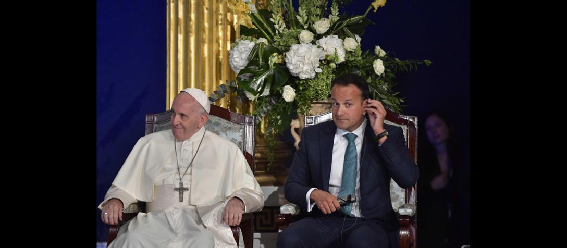 El Papa reconocioacute el escaacutendalo por los abusos sexuales de curas en Irlanda