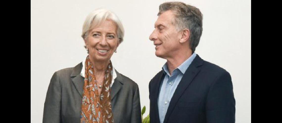 Macri junto a la titular del FMI Christine Lagarde