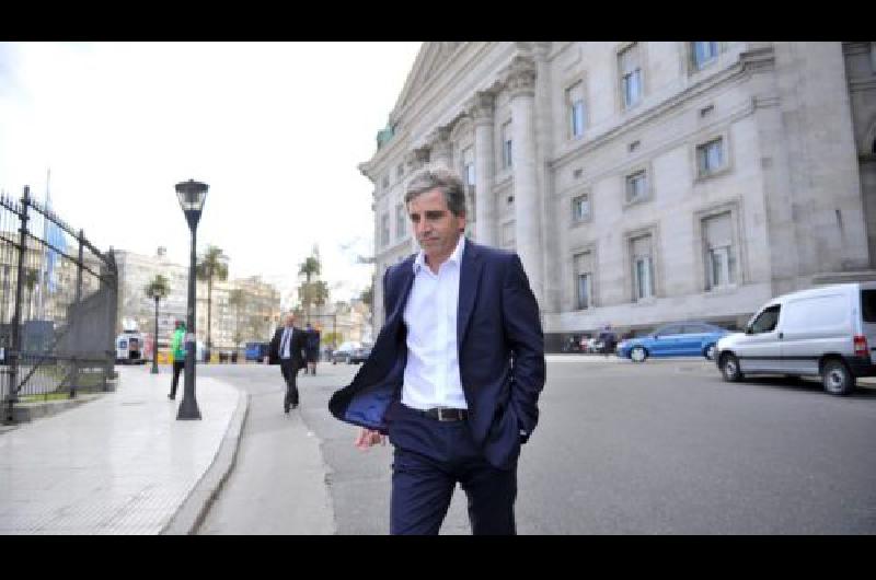 Renuncioacute Luis Caputo a la presidencia del Banco Central