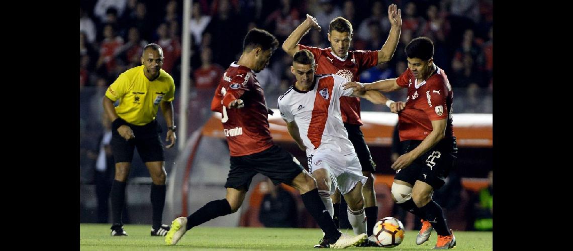 River Independiente y una serie abierta en Nuacutentildeez