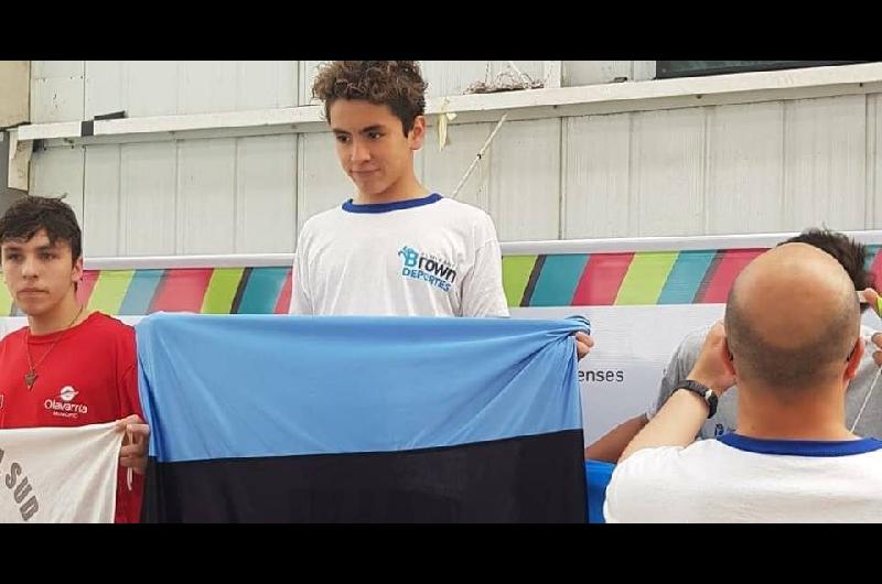 Sebastiaacuten Segura se llevoacute la carrera final de los 200 metros libre en Mar del Plata