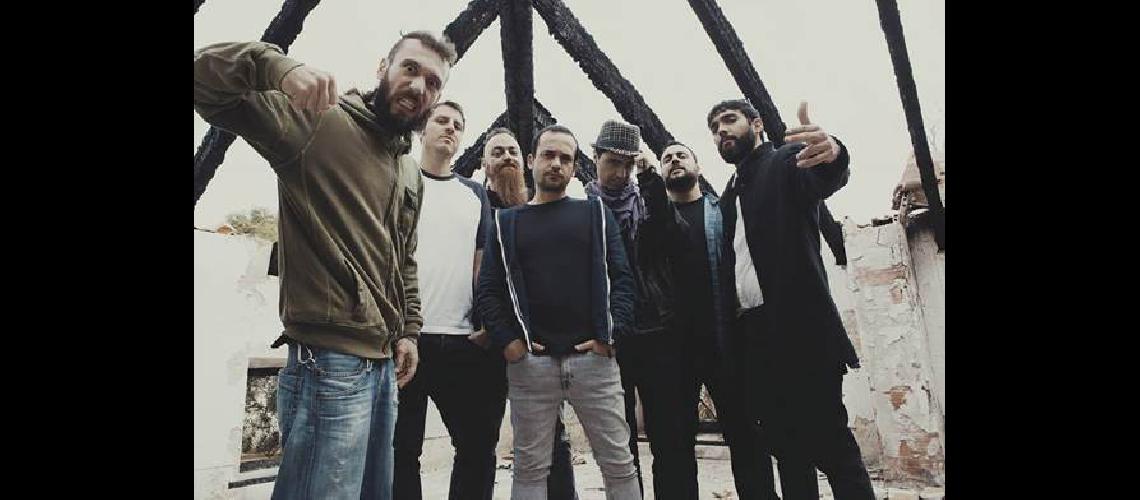 tocan en el portentildeo uniclub
