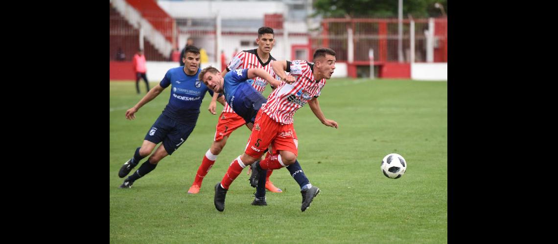 Turraca ante Guillermo Brown tuvo dos chances y fue uno de los mejores del equipo