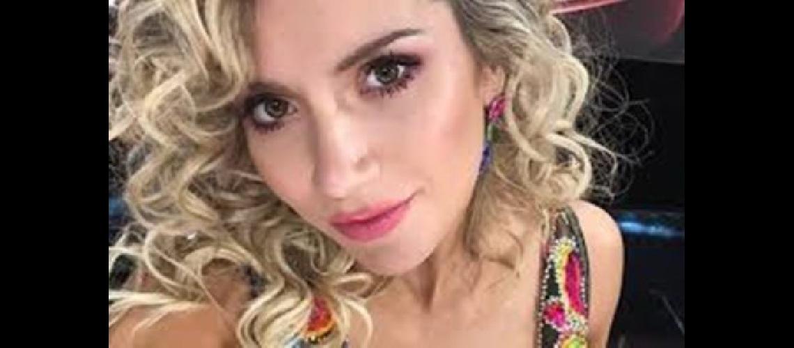 A quieacuten destronoacute Laurita Fernaacutendez esta vez