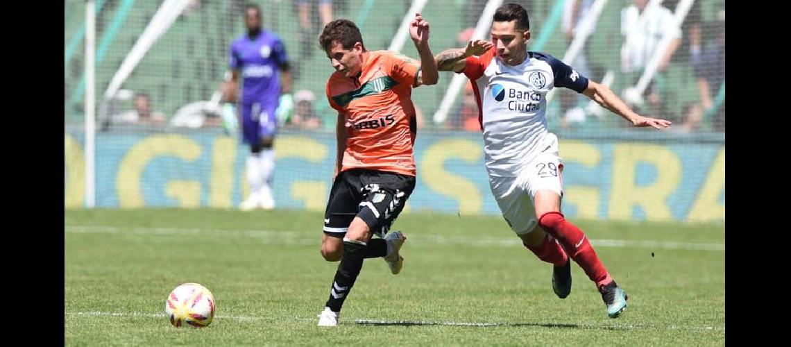 El volante de Banfield explicoacute las claves del triunfo sobre Aldosivi en Mar del Plata