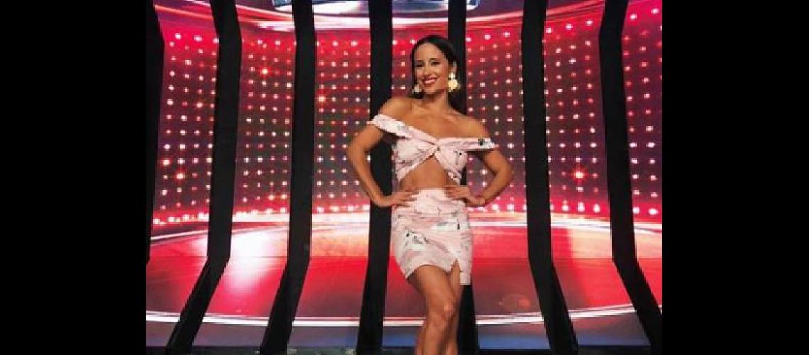 Lourdes  Saacutenchez se va de la pista del ldquoBailandordquo