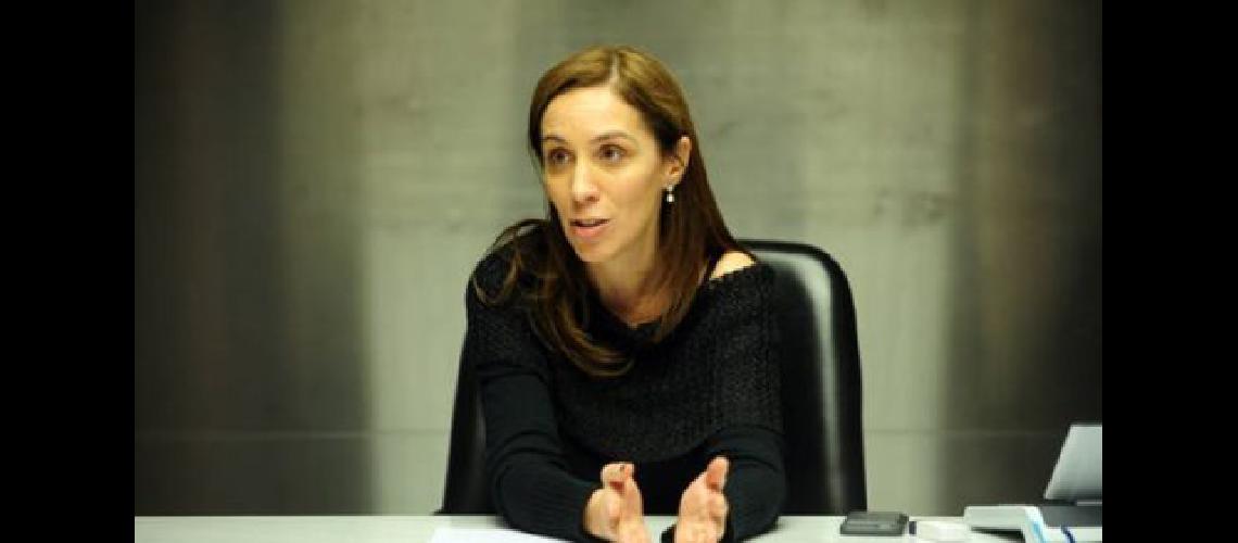 La Provincia auacuten no sabe si va a pagar el bono de fin de antildeo