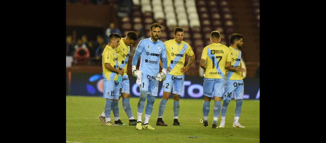 El arquero heacuteroe en el triunfo ante San Lorenzo es clave en el Celeste