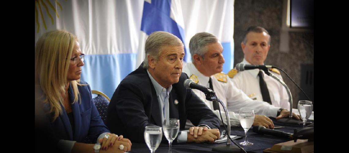 La nave aparecioacute a 907 metros de profundidad en una zona de difiacutecil acceso