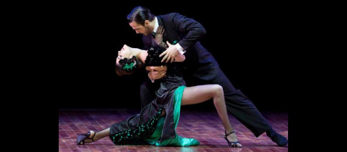 Baile muacutesica y milonga en la II Jornadas de Tango
