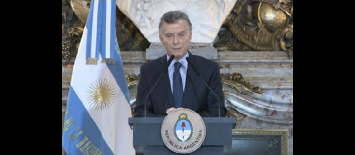 Tras el G20 Macri destacoacute la solidaridad y el compromiso de los paiacuteses con la crisis argentina