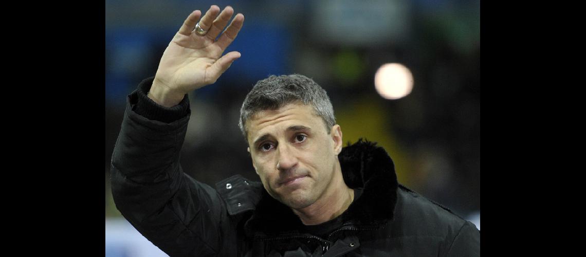 Crespo firmaraacute contrato por un antildeo y medio