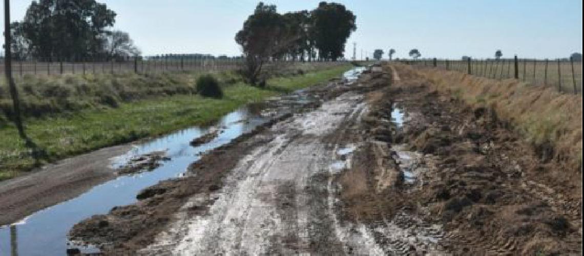 Quejas contra Vidal por el mal estado de los caminos rurales
