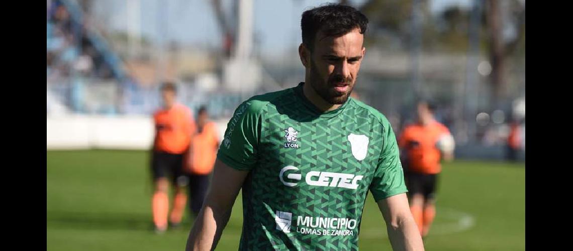 Mientras forma parte de la pretemporada Defensor Sporting se interesoacute por lo servicios del 1 de Temperley