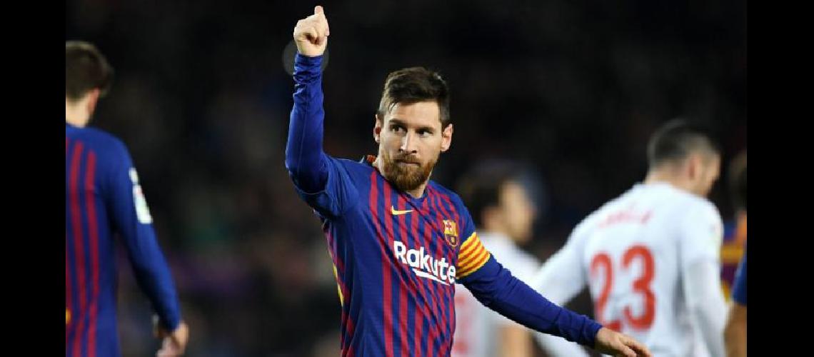 Con su gol al Eibar Lionel Messi llegoacute a los 400 gritos en la Liga de Espantildea