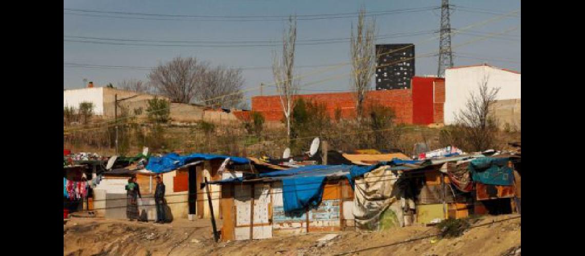 Argentina alcanzaraacute metas de reduccioacuten de pobreza recieacuten en 2023 seguacuten la CEPAL