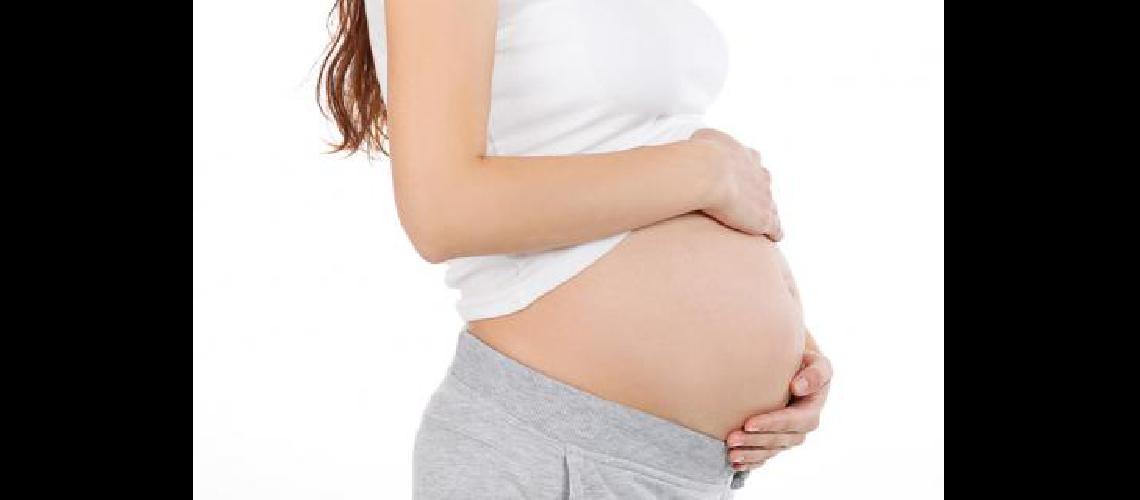 Coacutemo cuidarse durante el embarazo