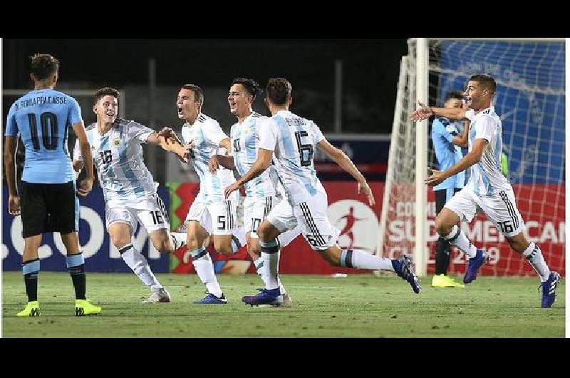 Argentina necesita un punto ante Peruacute para entrar al hexagonal final