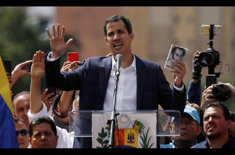 Guaidoacute sigue sumando apoyo internacional para destronar a Maduro