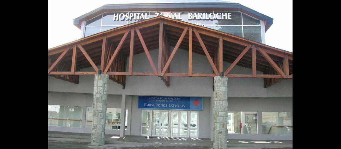 La menor se encuentra estable en el hospital zonal de Bariloche 