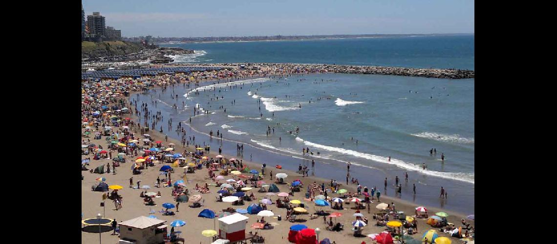 Las personas ya no optan por estadiacuteas de 15 diacuteas y la tendencia es el turismo de fin de semana