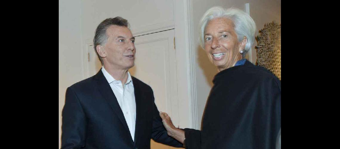 El Gobierno de Mauricio Macri acudioacute en dos oportunidades al FMI