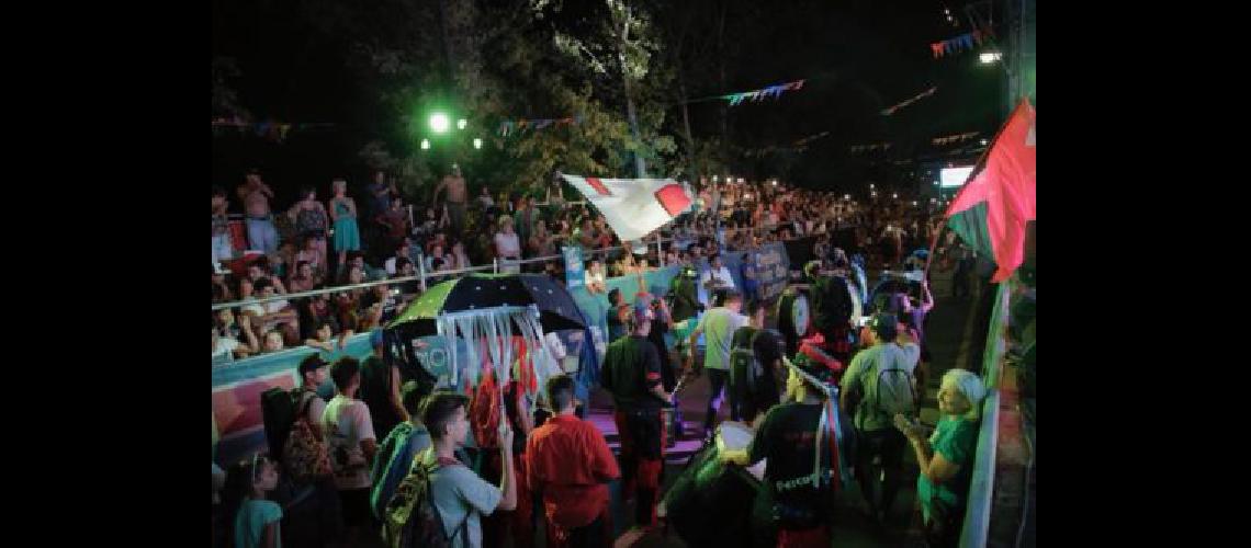 Convocan a murgas locales para celebrar el Carnaval de Lomas