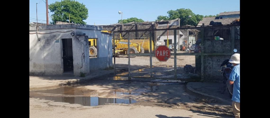 Municipales de San Vicente de paro- exigen mejores condiciones