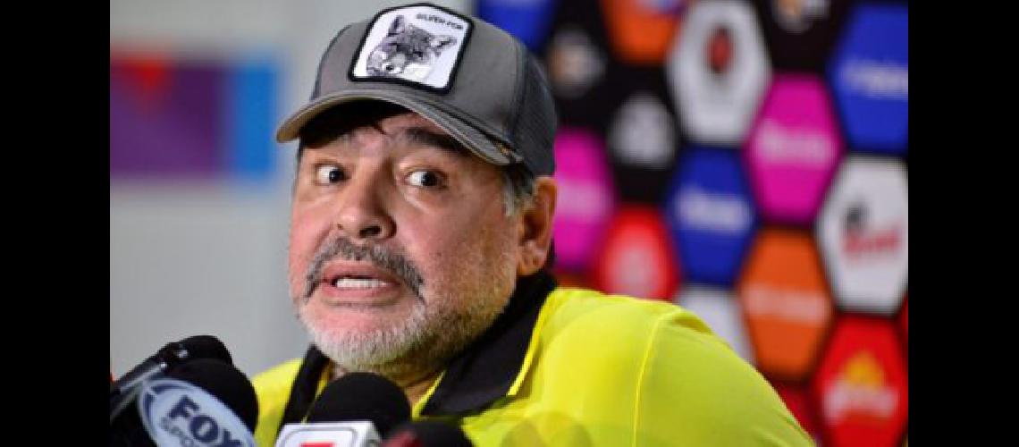 Diego Maradona tiene tres hijos en Cuba
