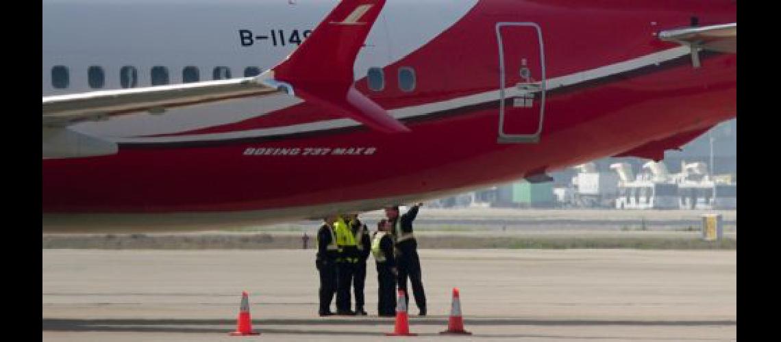 El Reino Unido Australia y Singapur cierran su espacio aeacutereo a los Boeing 737 MAX despueacutes del accidente en Etiopiacutea