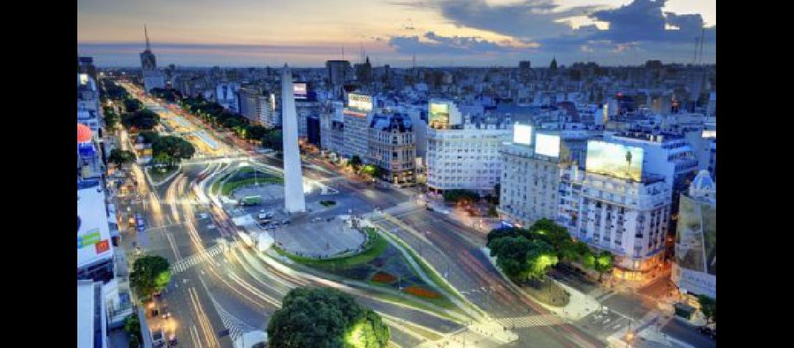 Buenos Aires entre las ciudades maacutes baratas del mundo seguacuten The Economist