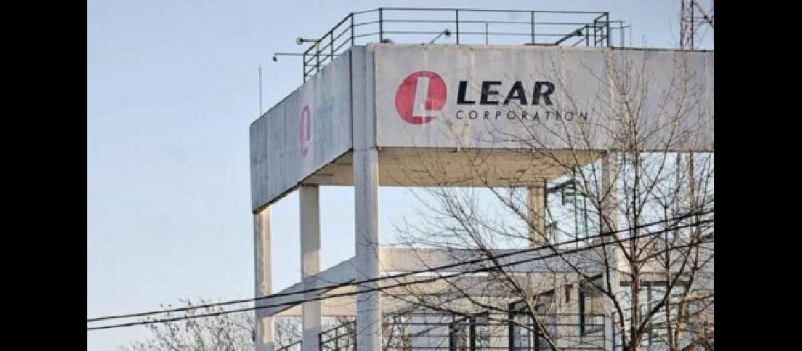 Lear suspendioacute al 40-en-porciento- de su personal y temen despidos