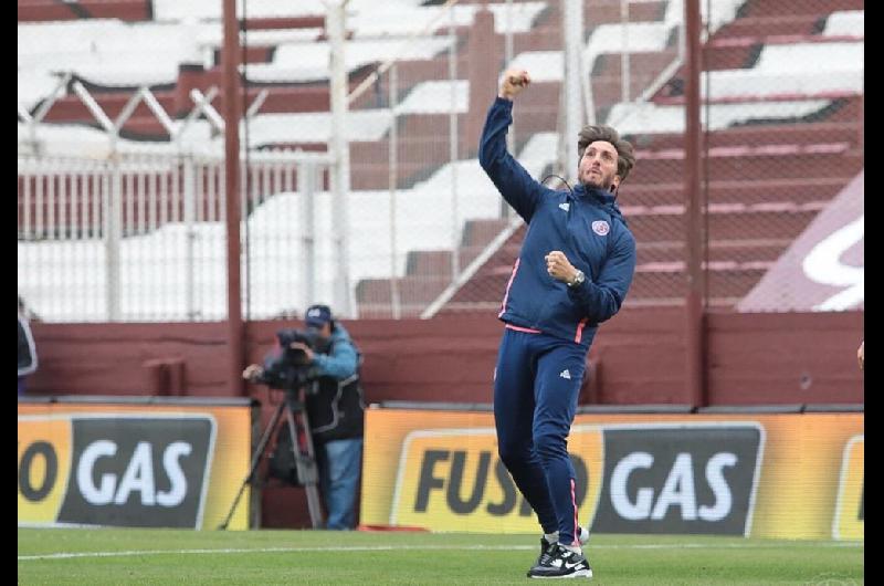 Desde que llegoacute a Lanuacutes Zubeldiacutea encaminoacute al equipo y ahora le apunta a la Copa Sudamericana