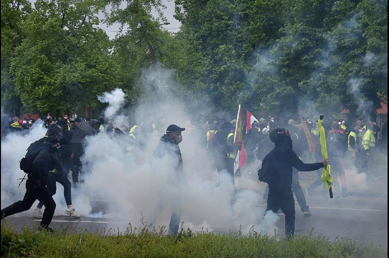 Es la vigeacutesimo cuarta semana consecutiva de manifestaciones en Francia