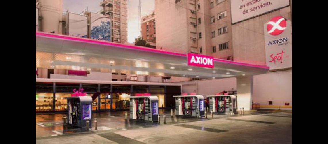 YPF y Axion volvieron a aumentar el precio de sus combustibles