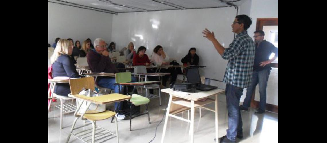 Avellaneda- la UTN capacita a docentes en Feria de Ciencias