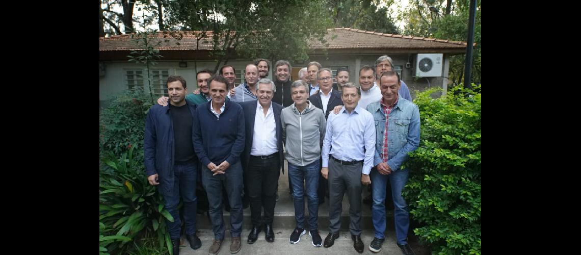 Nos alegra mucho que Alberto Fernaacutendez sea la persona elegida