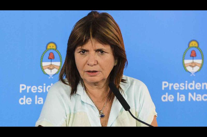 Bullrich defendioacute su postura de mano dura en declaraciones a la prensa