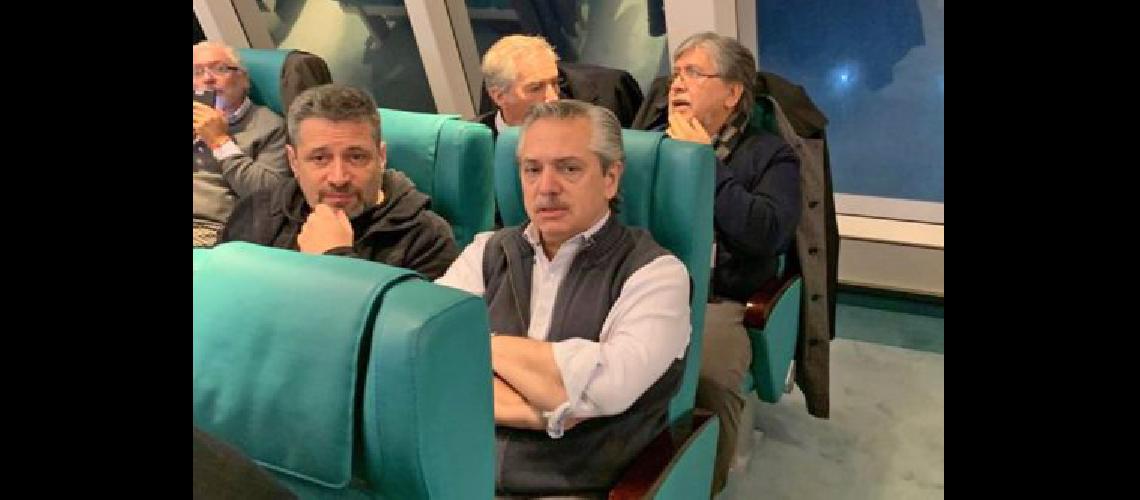 Alberto Fernaacutendez- ldquoEstamos dispuestos a competir en una PASO con Massardquo