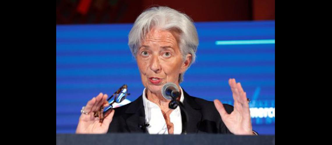 Lagarde reconocioacute que el FMI subestimoacute la situacioacuten econoacutemica argentina