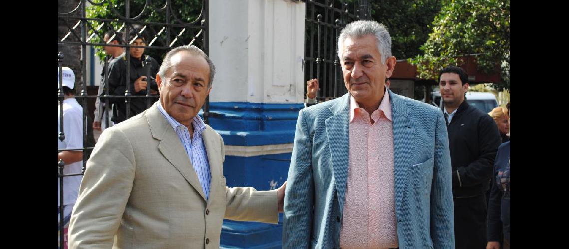 Los Rodriacuteguez Saaacute van en listas separadas en la puja por la gobernacioacuten de San Luis