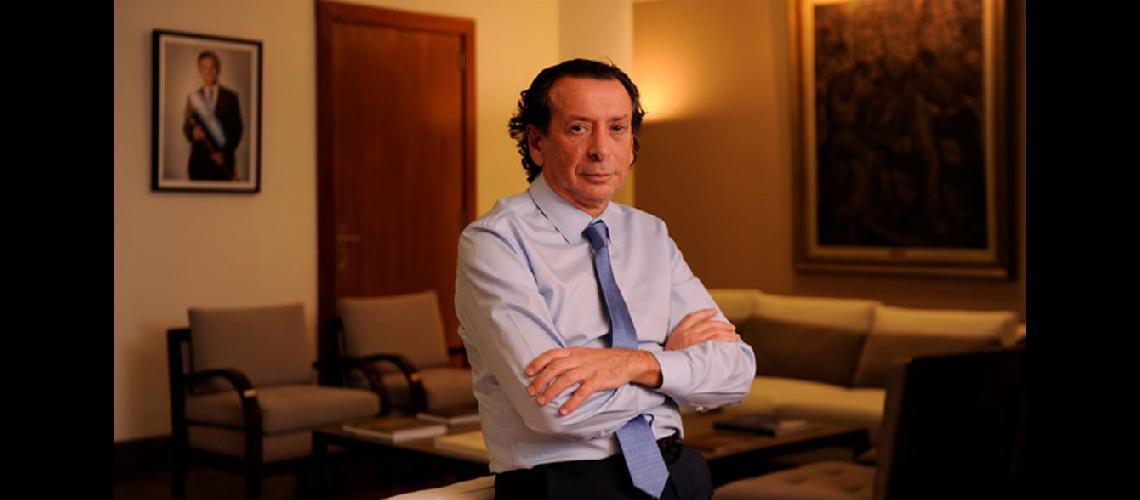 ldquoComo mueren empresas nacen empresasrdquo dijo el ministro