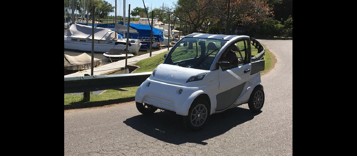 la empresa proyecta comercializar unas 500 unidades al antildeo de sus citycars eleacutectricos