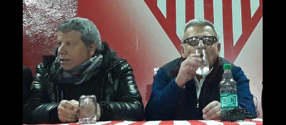 Iniciamos una transicioacuten a la refundacioacuten de este clubrdquo