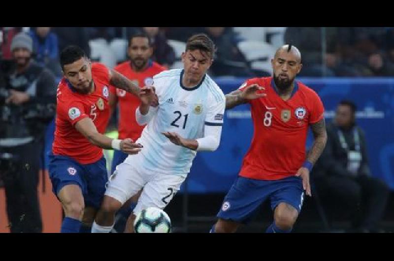 Argentina vence a Chile al cabo del primer tiempo
