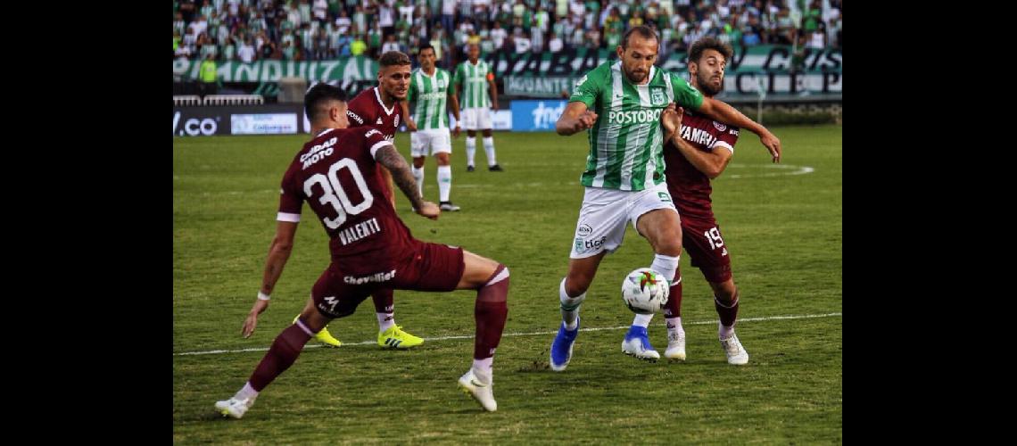 Lanuacutes arrancoacute los amistosos con un empate ante Atleacutetico Nacional